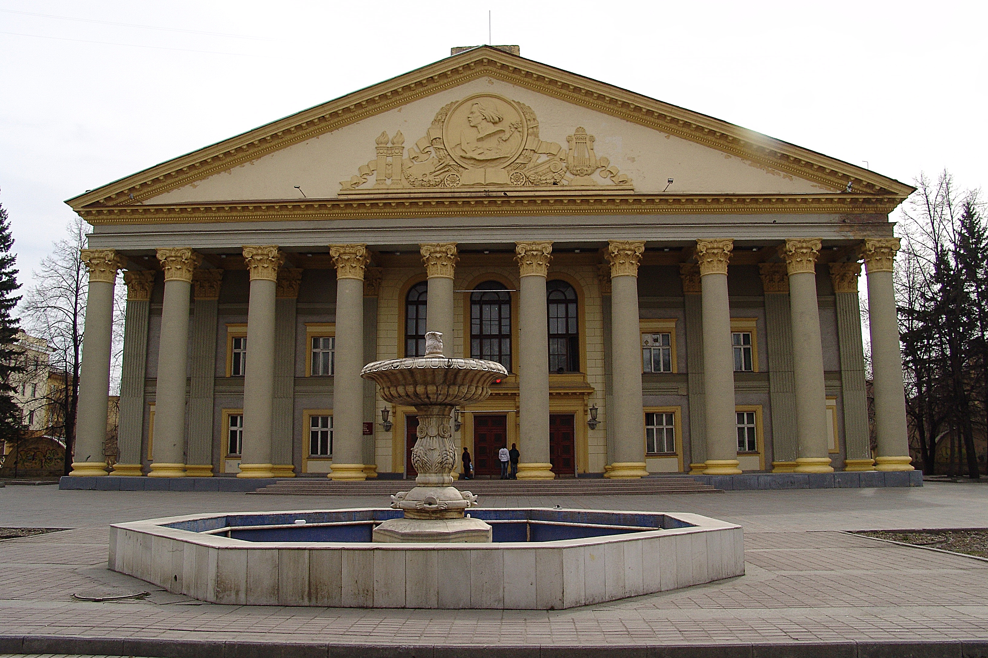 Дворец культуры Горького Новосибирск